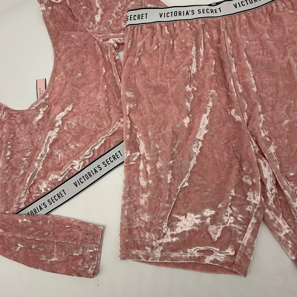 Victorias Secret Top Shorts Womens Pink Crushed Velvet Crop Sleep Set🩷BNWT🩷 - Picture 5 of 16